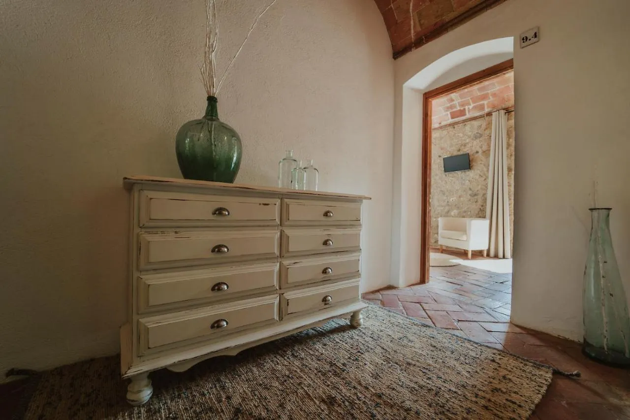 Cal Nou 9 - Adults Only Hostal Corsá Casa rural
